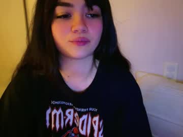 annatigarr's chat room