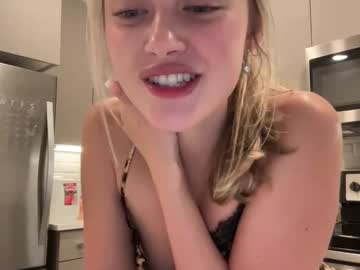 luvaimee's chat room