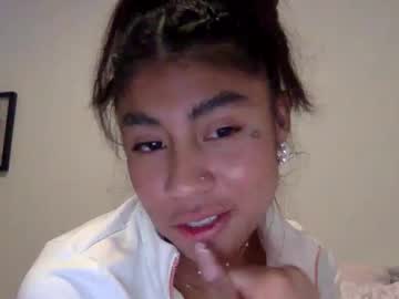 pretty_girl828687's chat room