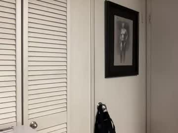 oohhellothere's chat room