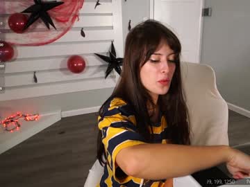 rosiebones's chat room