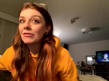 intothewoodswego's chat room