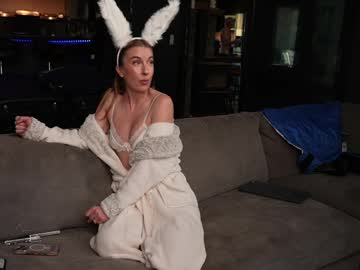 blondefoxsilverfox's chat room