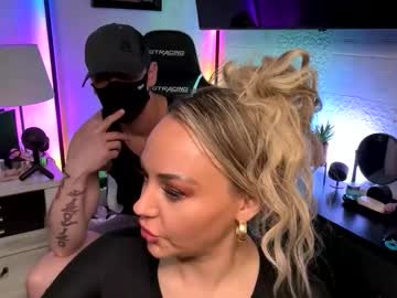 cumguzzlingskank's chat room