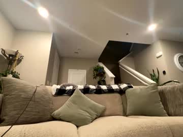 auroraviixen's chat room