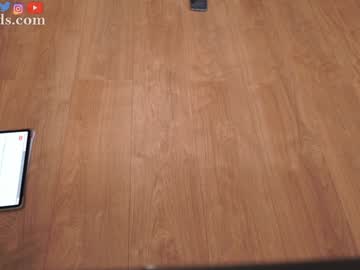 serareads's chat room