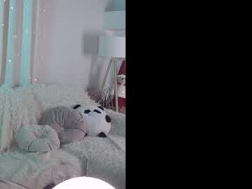 honeymoann's chat room