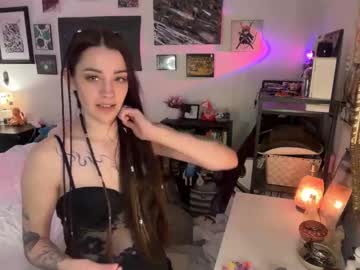 hannahtaylorr's chat room