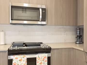 charlottegotit's chat room