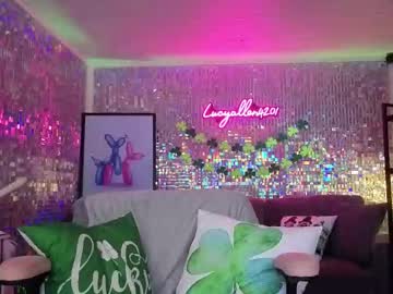 lucyallen4201's chat room