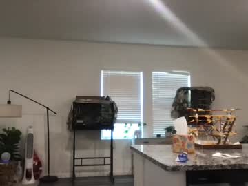 texas_blonde's chat room