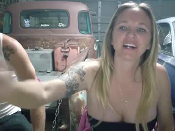 mickey85knoxx's chat room