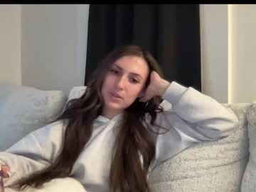 laylahlaylah1's chat room