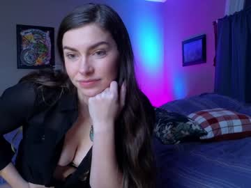 chroniclove's chat room