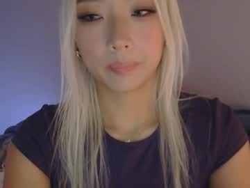 vivianwinters's chat room