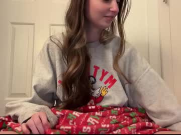 fantasyella's chat room