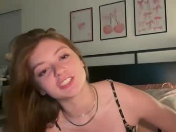 mollyxxxmoon's chat room