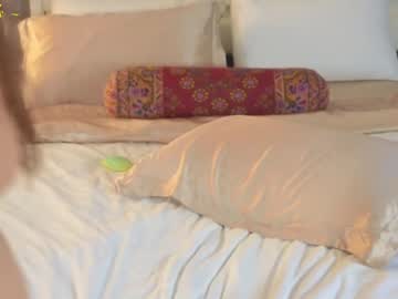 _stella_rose_'s chat room