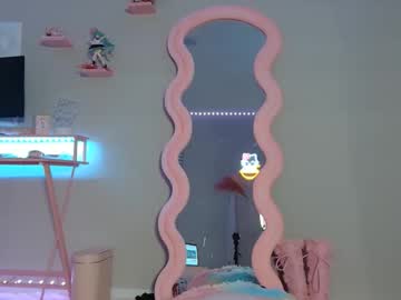 elsa_may's chat room