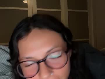 greasybangs's chat room