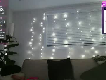 esoterickitten777's chat room