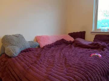 astridjenkins95's chat room