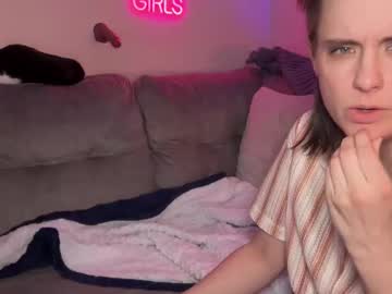 officiallyonlytams's chat room