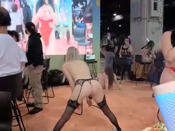 alexispaige06's chat room