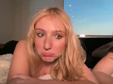 lilybrown07's chat room