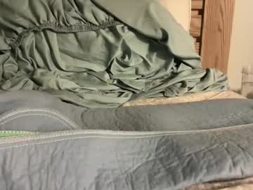 cherry7_7's chat room