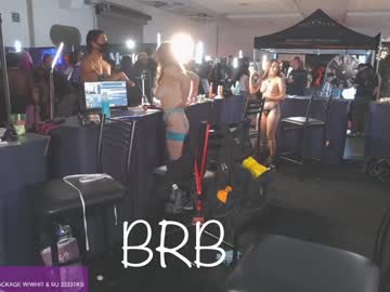 sunnie_dayz's chat room