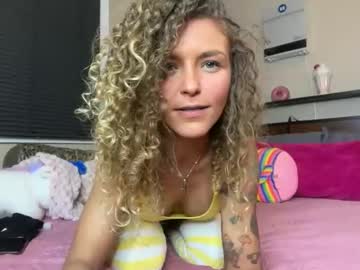 candimay101's chat room