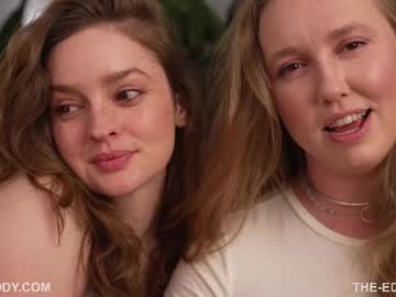 marymoody's chat room