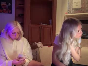 kateharperr's chat room