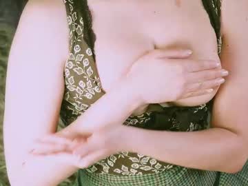 thecamwoman's chat room