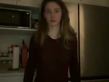 peacheekitty's chat room