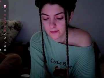 _just_a_simple_girl's chat room