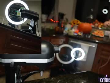 crimsonkitten's chat room