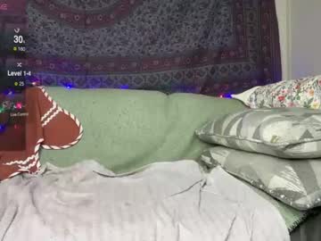 glitterkitty_108's chat room