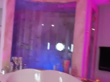 blonde_riderxxx's chat room