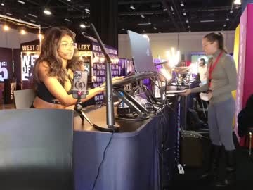 missnerdydirty's chat room