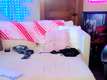 daddyissuessab's chat room