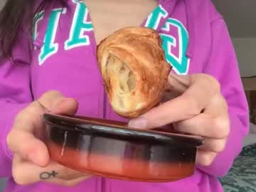 channel022's chat room