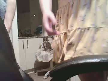 mr_bradley2000's chat room