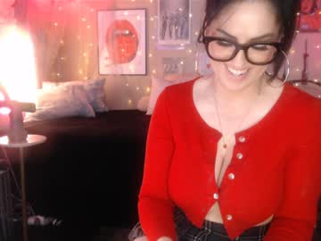 milf_lacey's chat room