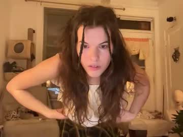 sky_lounge's chat room