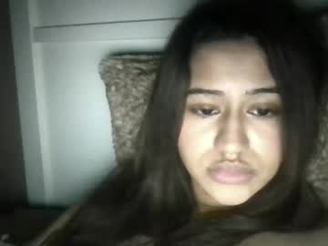 hijababyxo's chat room