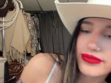 ella2sweet's chat room