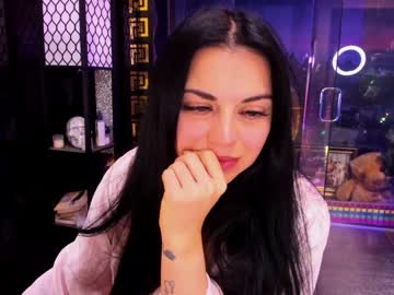 alma_pearl's chat room