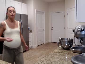 holihurricane's chat room